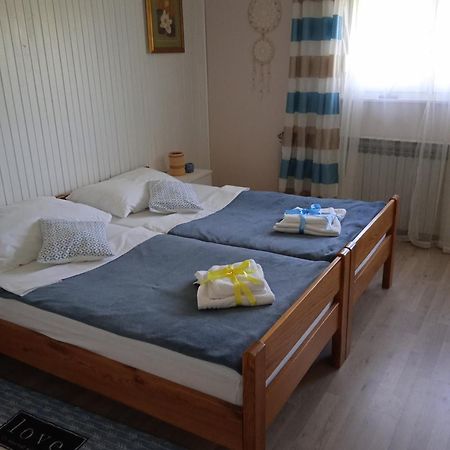 Studio Luna Appartement Karlovac Exterior photo